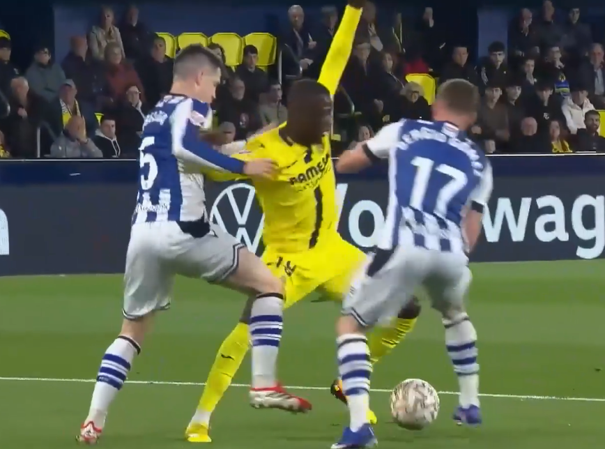 SOLO MAGIC! Pepe finishes a brilliant counter-attack