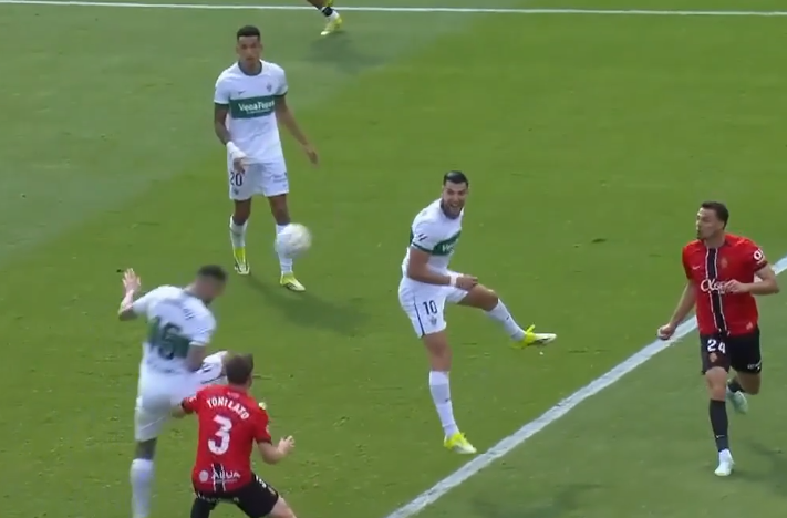 Tete Morente's bullet header seals Elche's comeback win