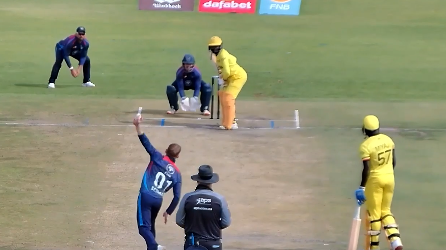 Bernard Scholtz's 3 for 11 | 1st ODI