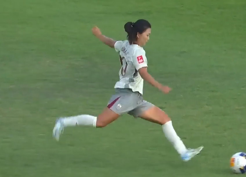 Free-Kick Magic! Aifang doubles the lead for China PR U20
