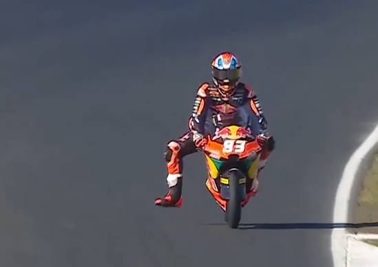 Moto3 France GP 2026: Free Practice 2 - Highlights