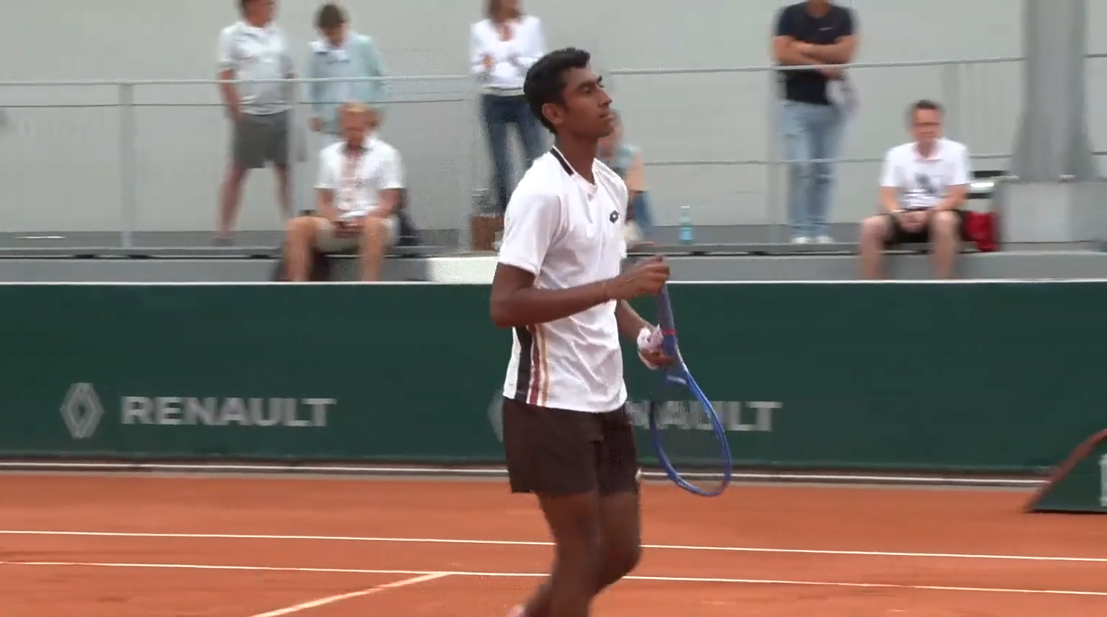 Arnav Vijay Paparkar vs Vincent Jakob Reisach | Round 1