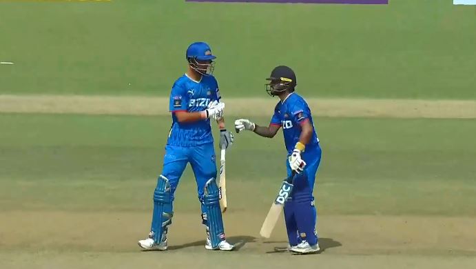 Samarth Seth's 52 off 36 | Match 10