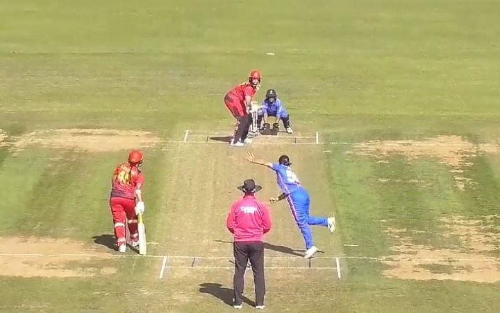 Ilenia Sims's 3 for 8 | Match 4