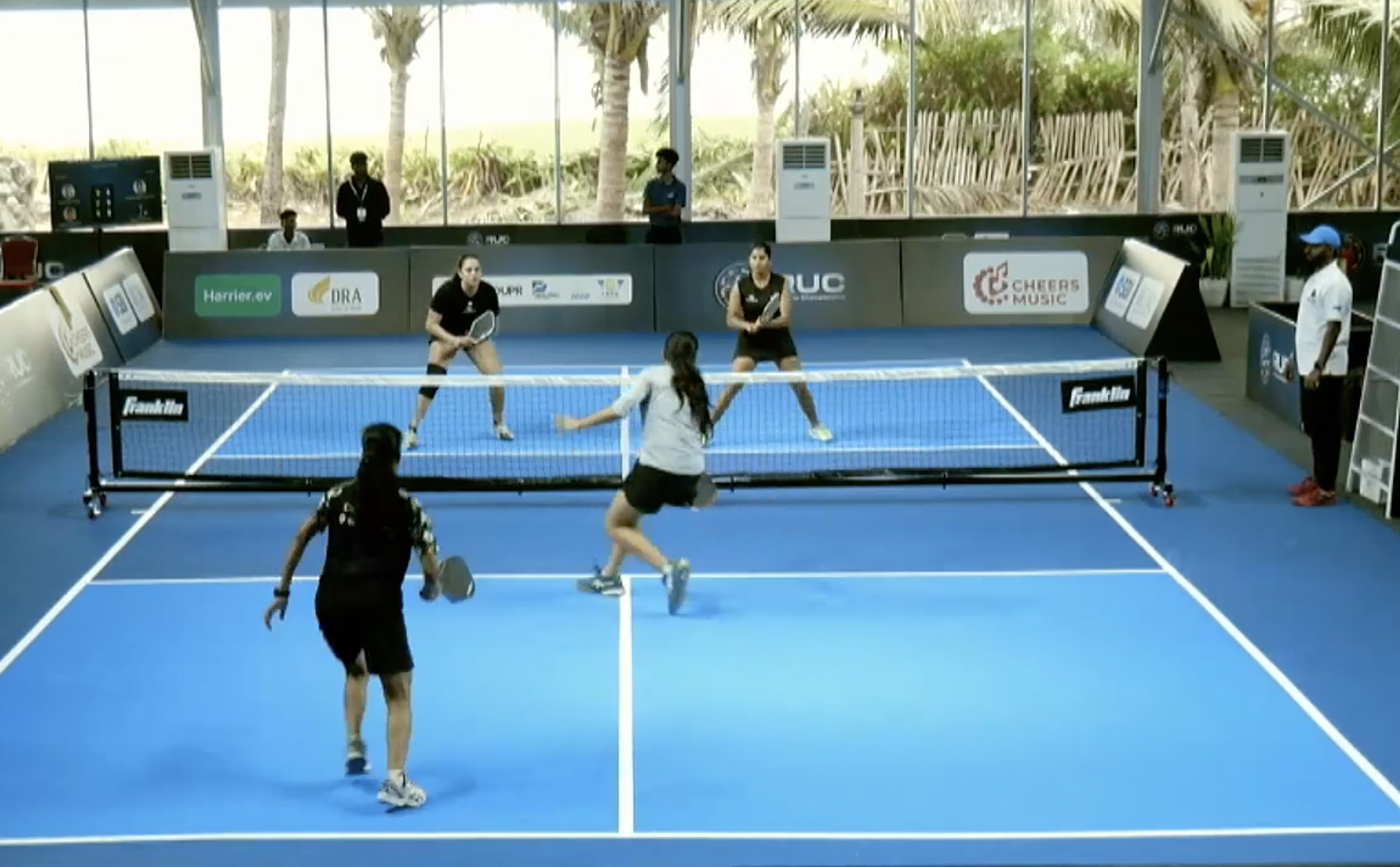 Match 11: Snehal/Joshika 11-4, 11-8 Urvi/Shreya