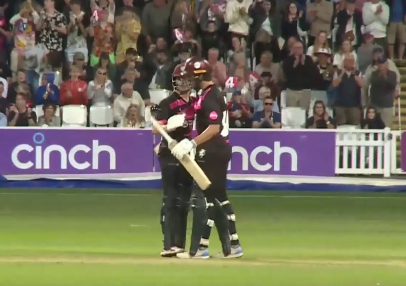Somerset beat Surrey by 5 wickets | Match 4