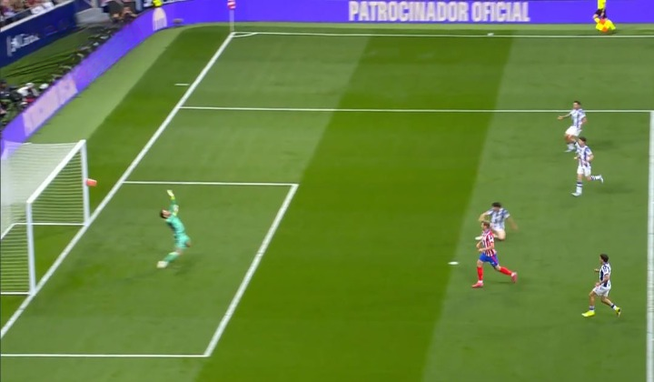 SENSATIONAL! Sorloth pulled off an unreal acrobatic strike