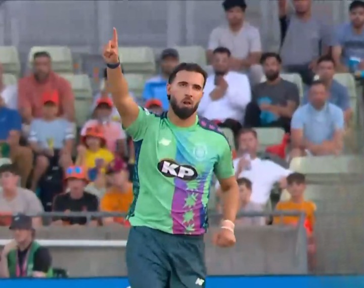 Saqib Mahmood's 3 for 28 | Match 10
