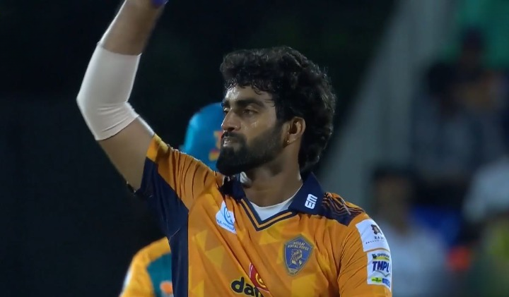 Sonu Yadav's 3 for 22 | Match 3