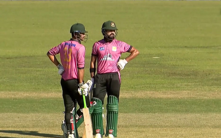 Irfan Sukkur's 54 off 29 | Match 19