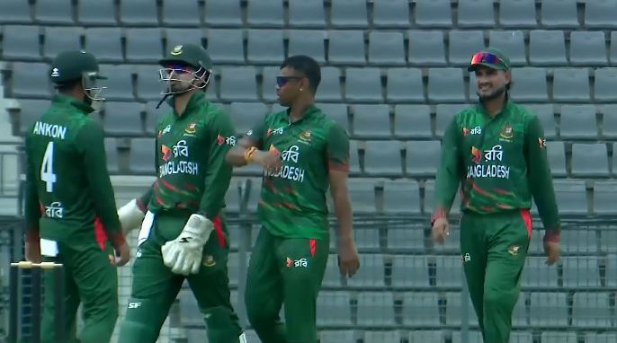 Tanvir Islam's 3 for 45 | Match 1