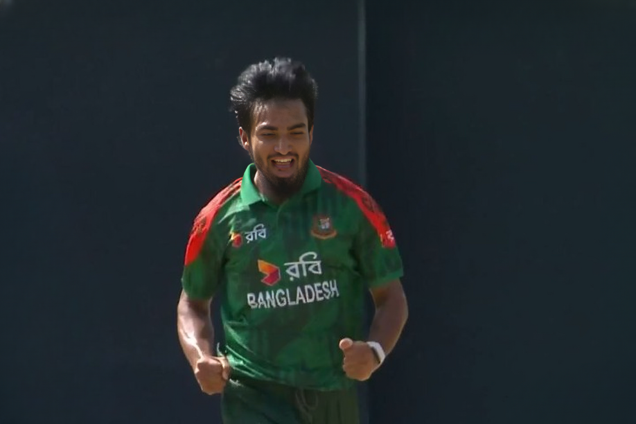 Tanzim Hasan Sakib's 3 for 46 | 1st ODI