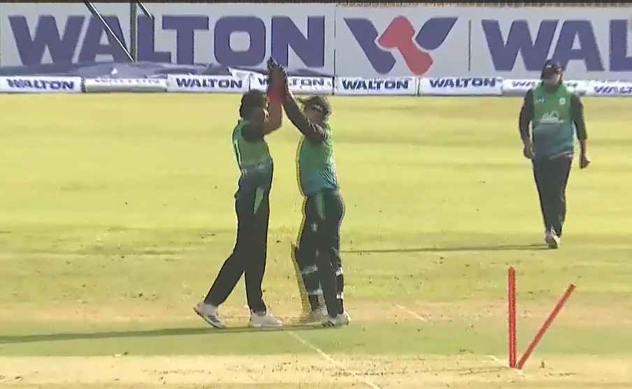 Tufayel Ahmed's 3 for 15 | Match 21
