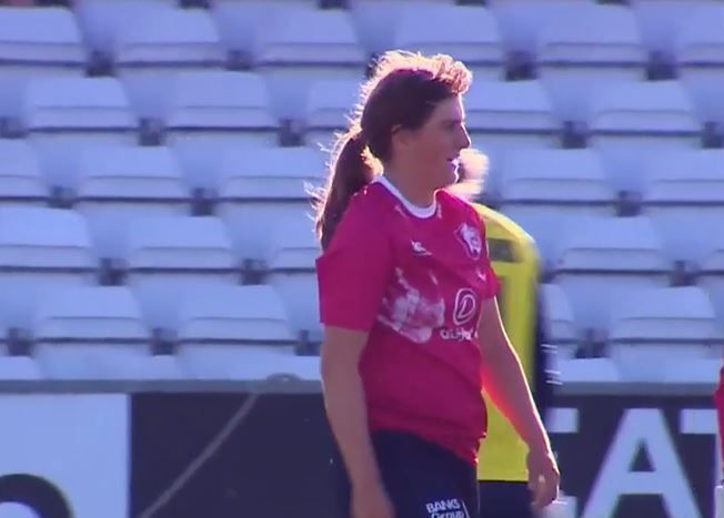 Phoebe Turner's 3 for 17 | Match 44