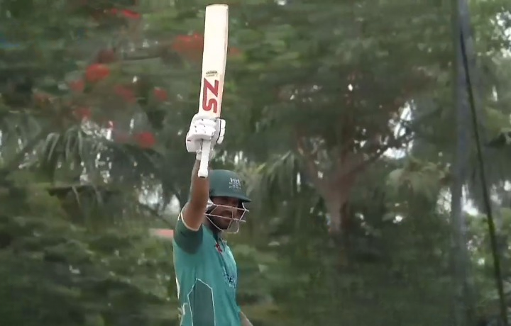Vedant Bhardwaj's 93 off 64 | Match 31