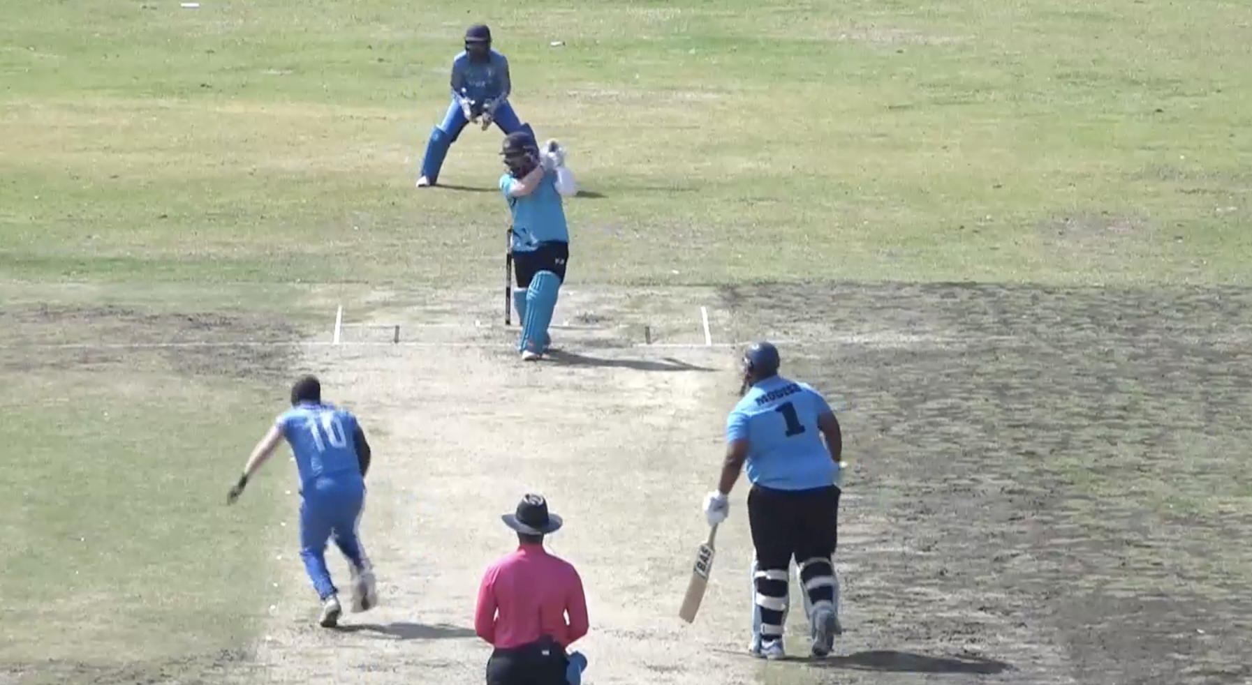 Vinoo Balakrishnan's 68 off 54 | Match 4