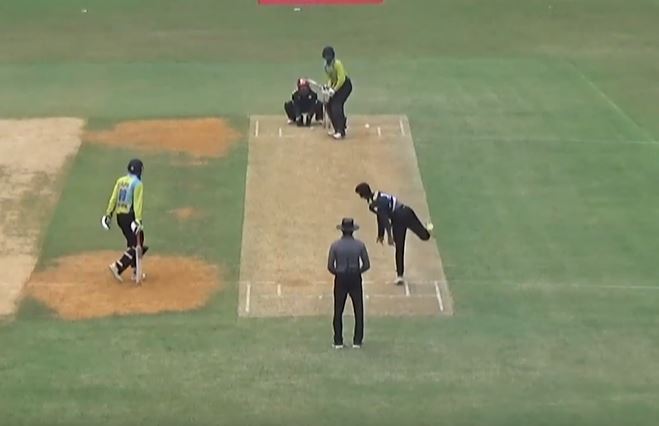 Vishvaruben Kumar's 3 for 25 | Match 15