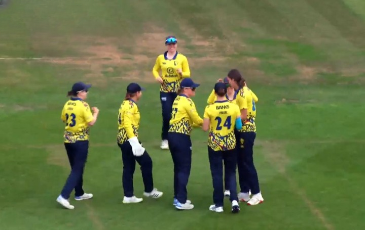 Durham Women beat Somerset Women by 4 wickets | Match 23