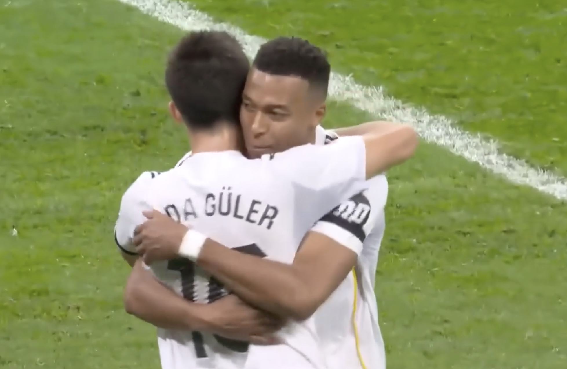 Real Madrid 4-0 Valencia | Round 11