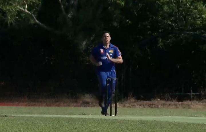 Francis Walsh's 3 for 27 | Match 8