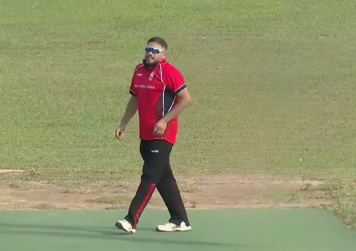 Yasim Murtaza's 3 for 11 | Match 4