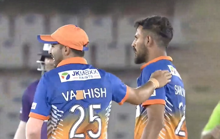 M8: JK Super Strikers vs Agri King's Knights - Punjabi Highlights 