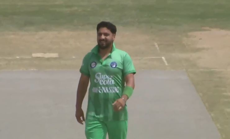 Aftab Alam's 3 for 32 | Match 3