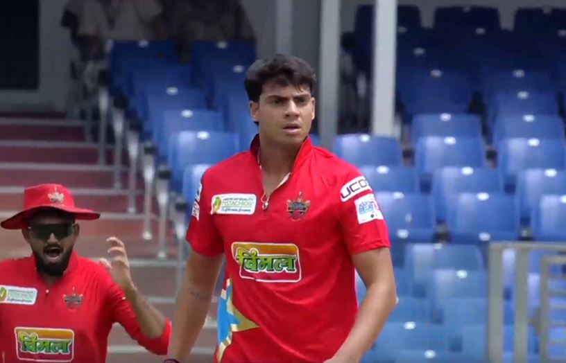 Aman Bharti's 3 for 31 | Match 18