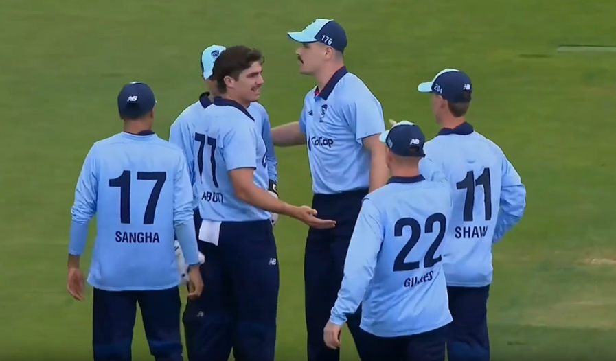 Sean Abbott's 3 for 25 | Final
