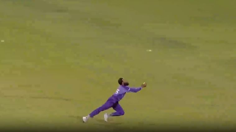 Golly! Adil Rashid stunned all with a screamer caught & bowled