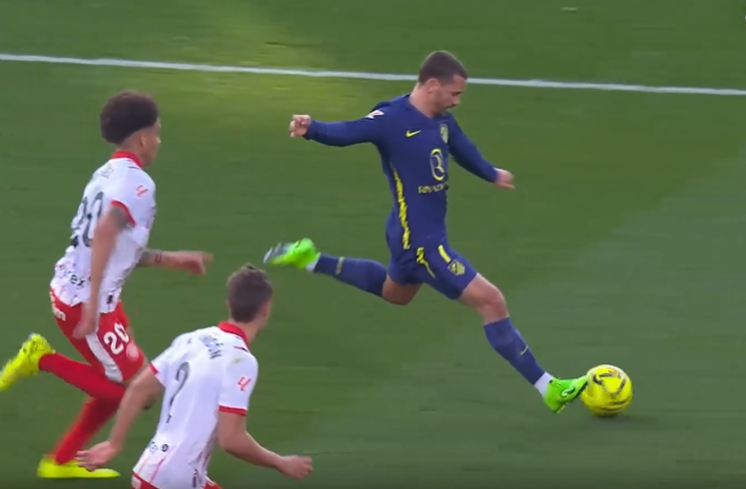 UNREAL ANGLE! Griezmann's sensational finish