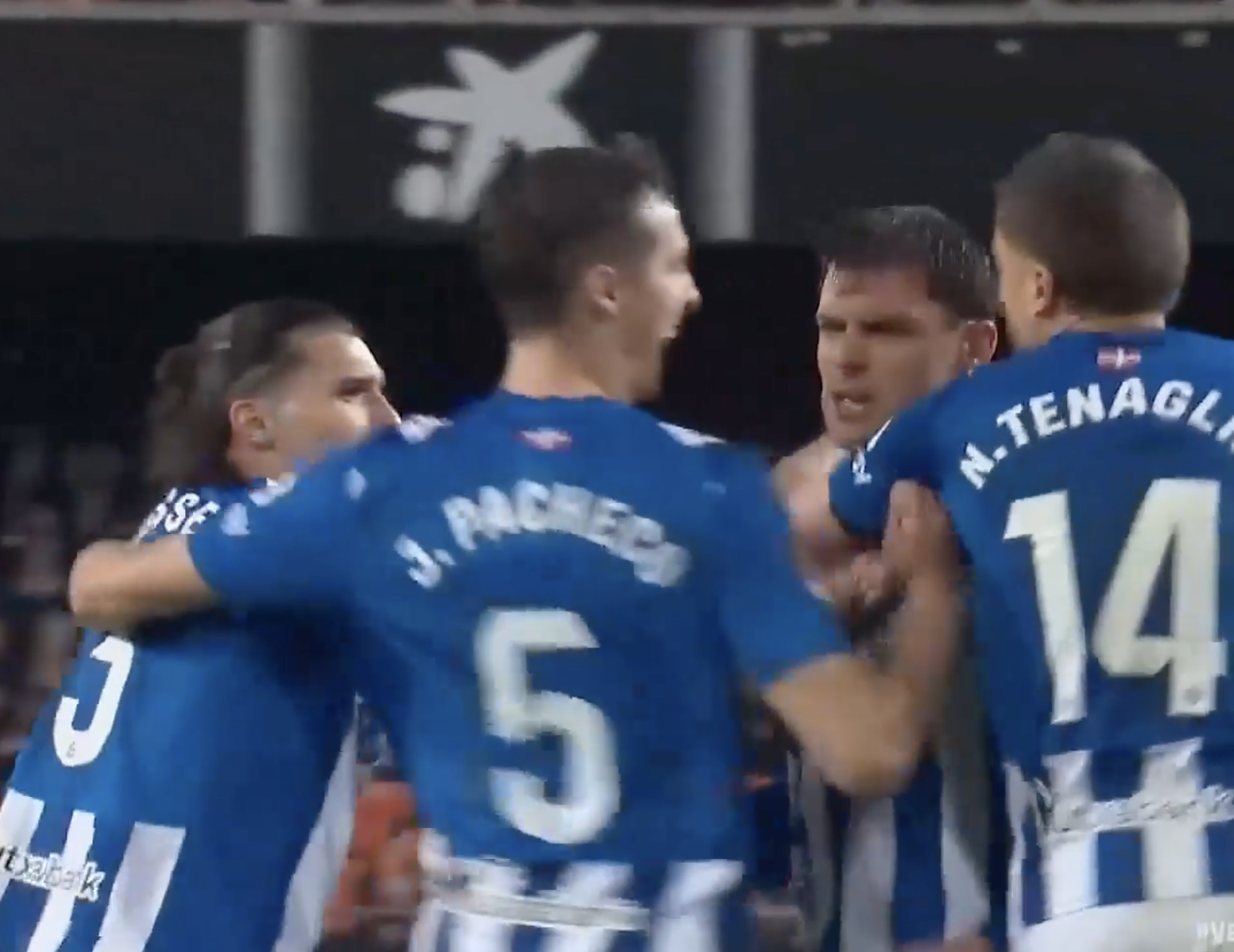 TOWERING HEADER! Lucas Boye stuns Stole Dimitrievski 