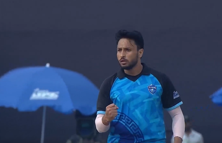 Akash Madhwal's 3 for 34 | Match 10