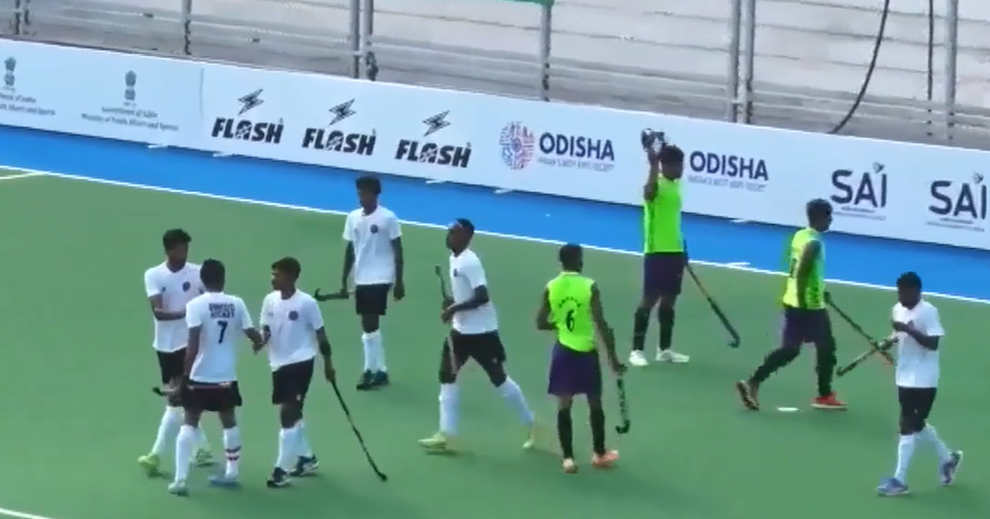Dadra & Nagar Haveli and Daman & Diu blank Assam 11-0 out