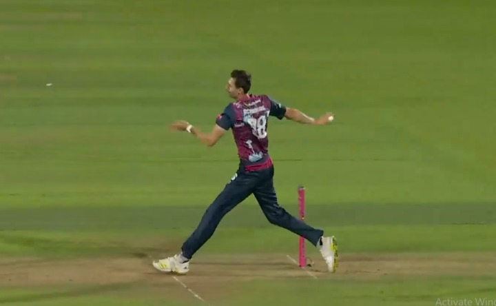 George Scrimshaw's 3 for 34 | Quarter-final 