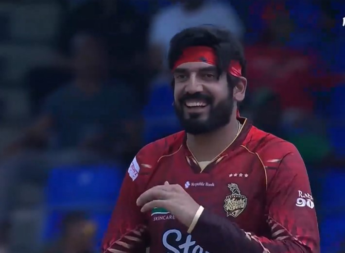 Usman Tariq's 4 for 33 | Match 4