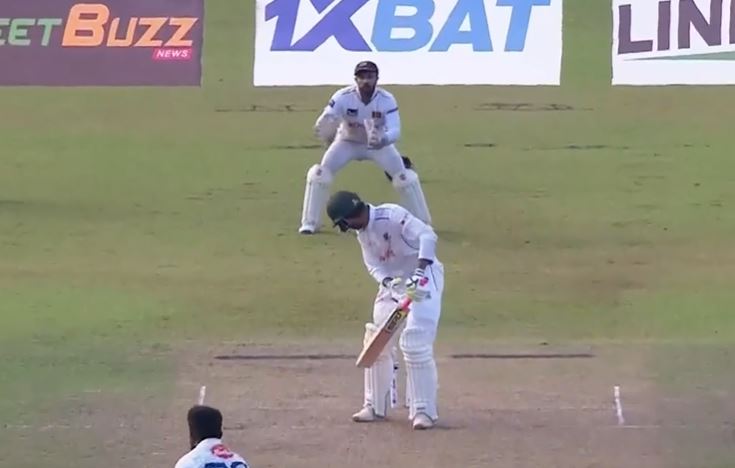 Swing King Mode! Asitha Fernando wrecked the stumps