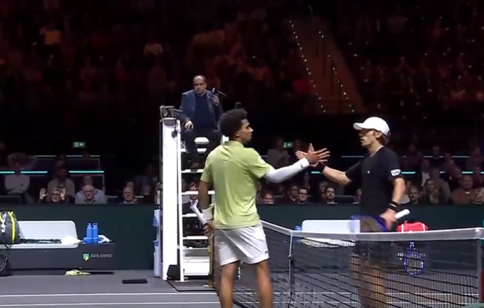 Alex de Minaur vs Arthur Fils | Day 2 | Centre Court