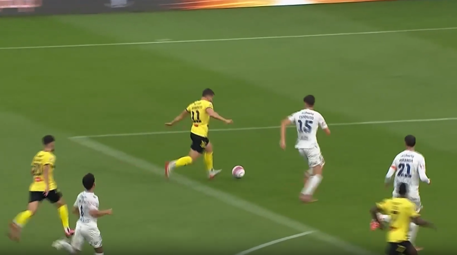 BANGER ALERT! Carlo Armiento burries it into the bottom corner