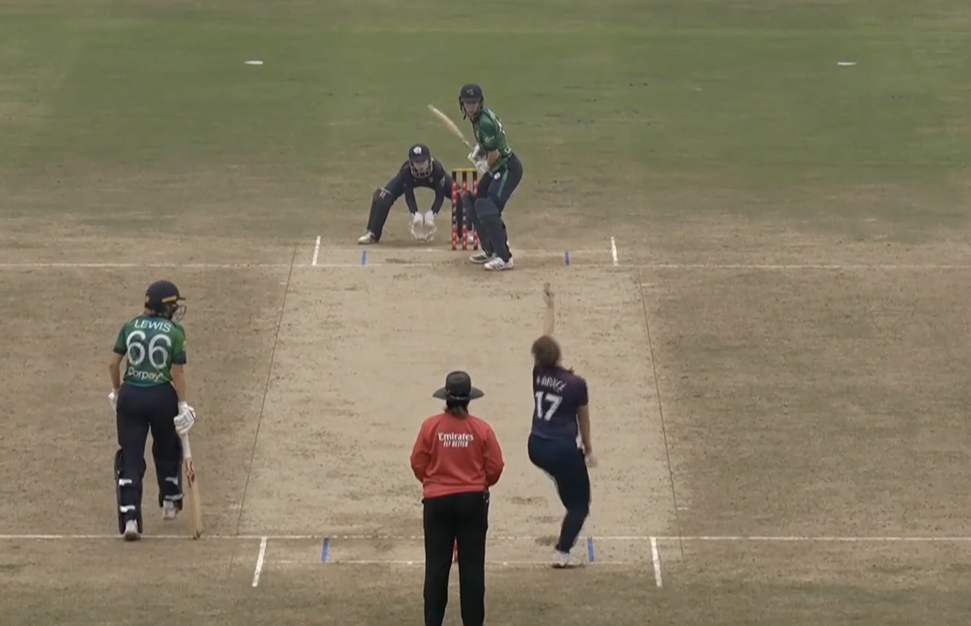 Kathryn Bryce's 4 for 21 | Super Six - Match 1