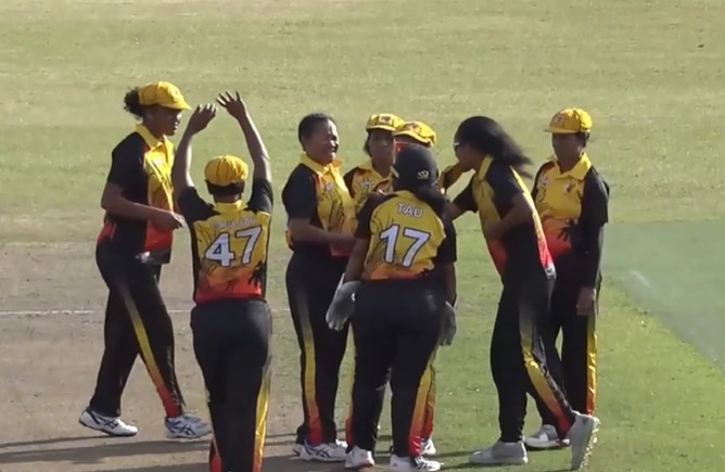 Pauke Siaka's 3 for 15 | Match 24