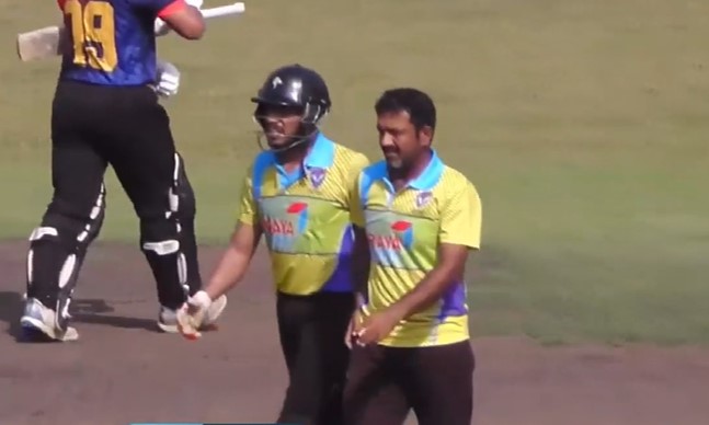 Khizar Hayat's 3 for 17 | Match 24