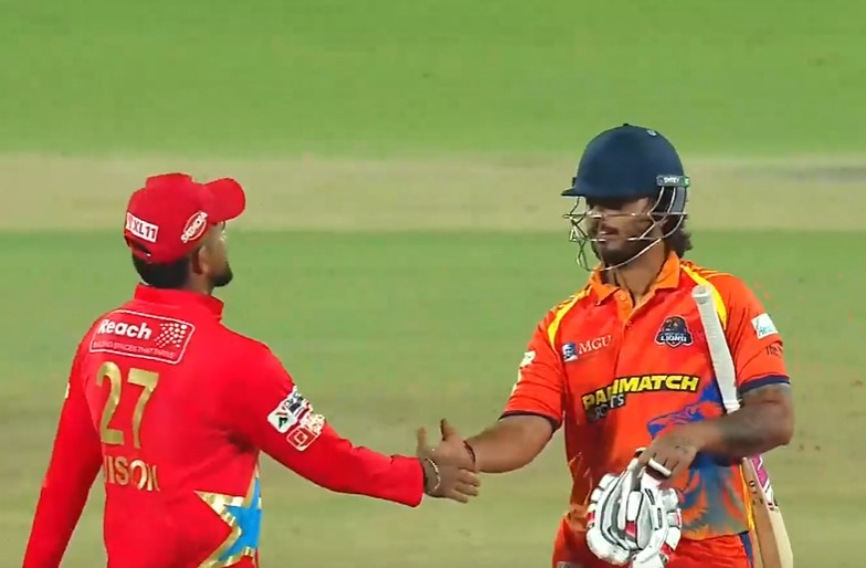 West Delhi Lions beat South Delhi Superstarz by 8 wickets | Match 7 