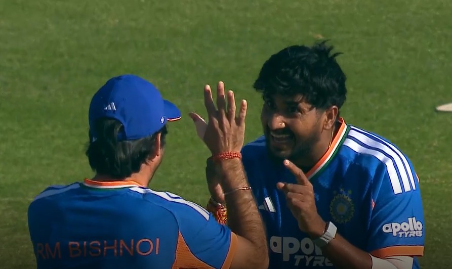 India beat Zimbabwe by 35 runs | 3rd T20I