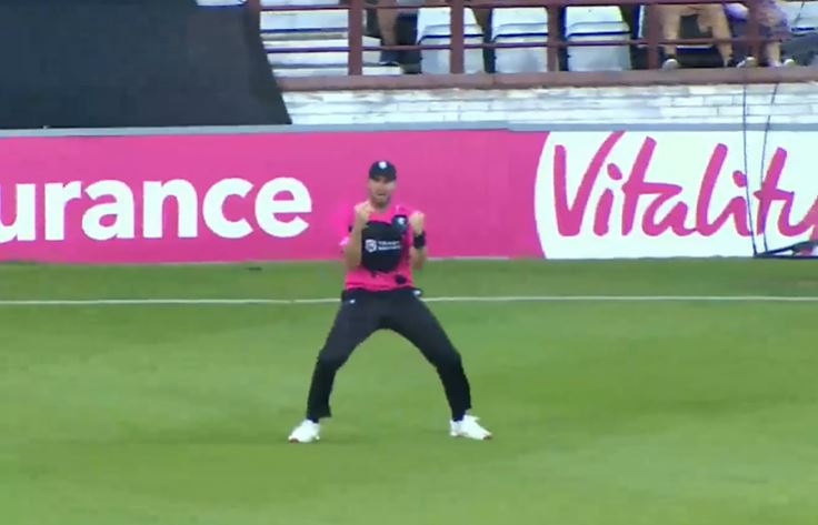 Fingertip Magic! Overton's perfect timing delivered a screamer