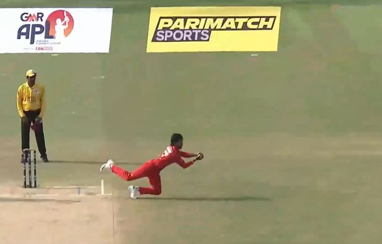 Witness Pinninti Tejaswi's gravity-defying caught & bowled