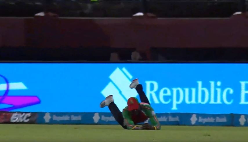 SUPERB! Shamarh Brooks took a stunner to dismiss Rossouw