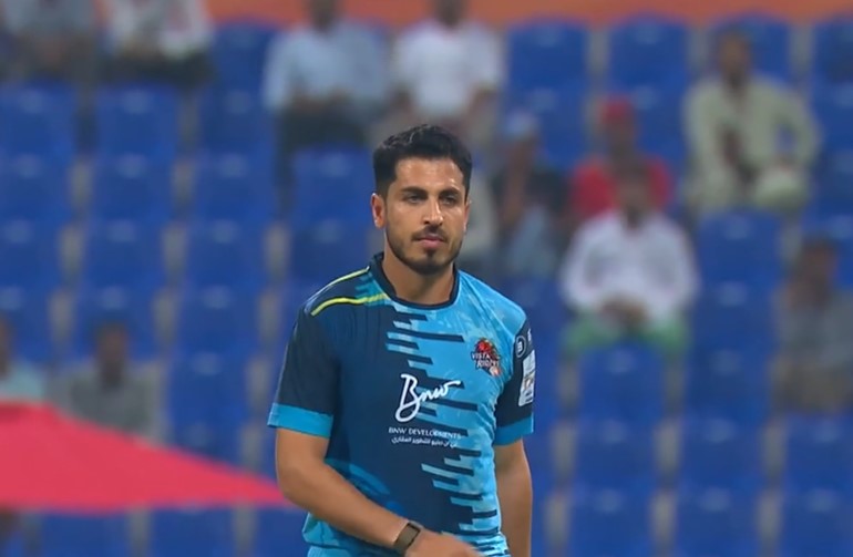 Sharafuddin Ashraf's 3 for 8 | Match 4 