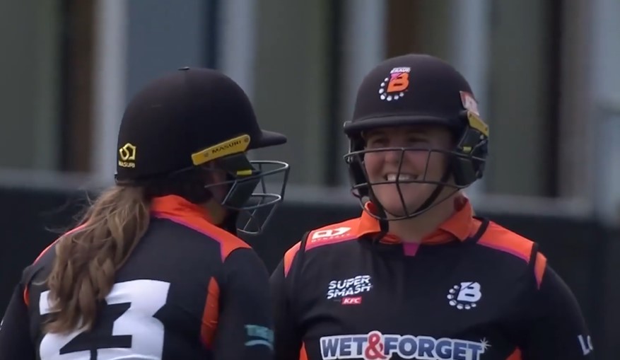 Jess Watkins's 60 off 37 | Match 22