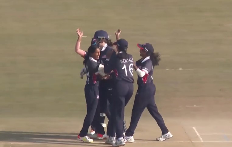 Maahi Madhavan's 3 for 23 | Match 2